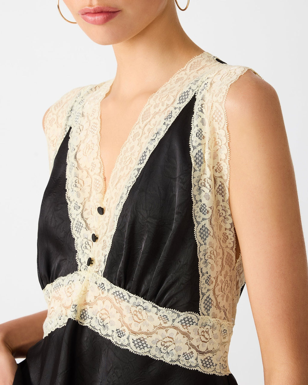 ELINOR TOP BLACK