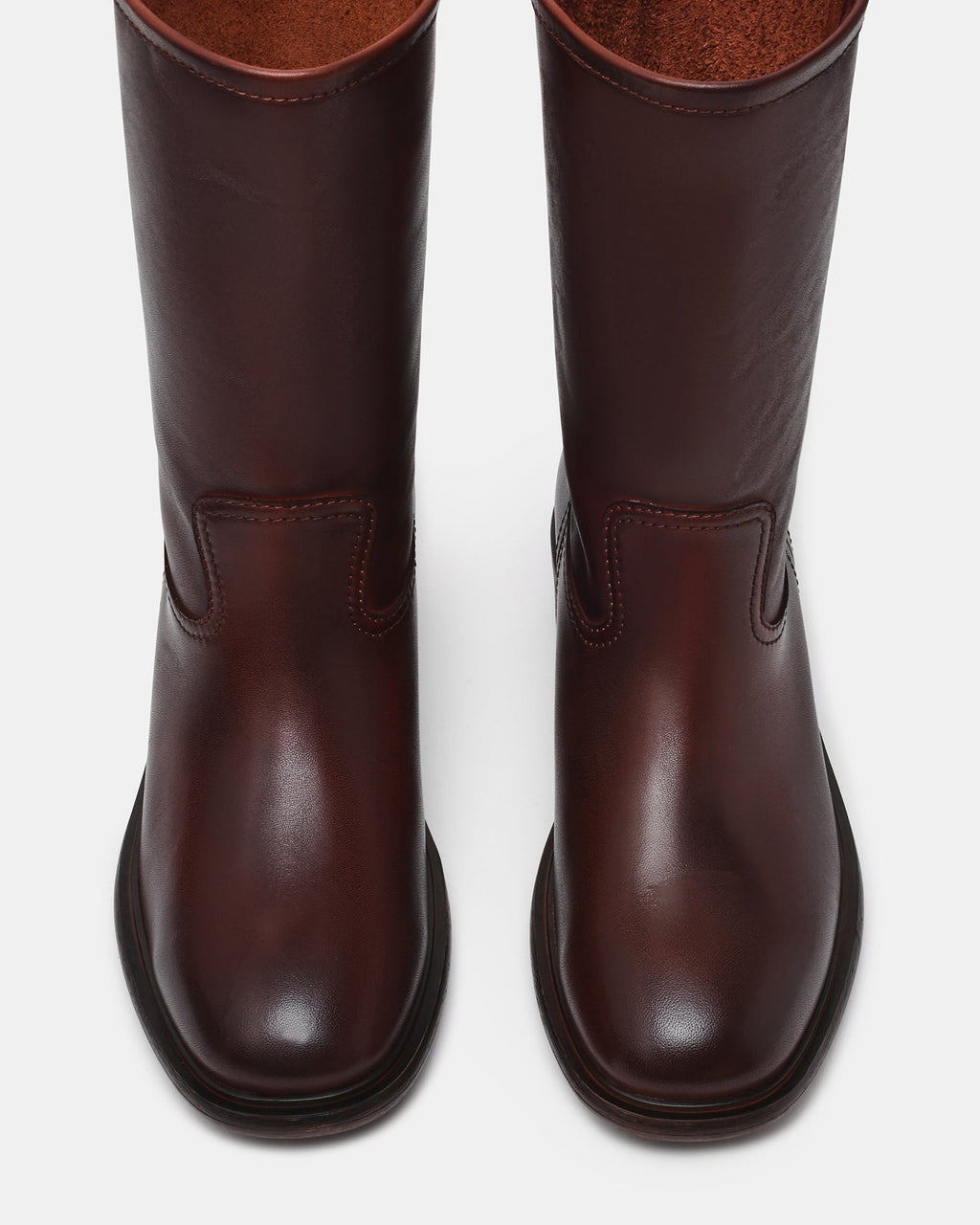 STRAY BROWN LEATHER