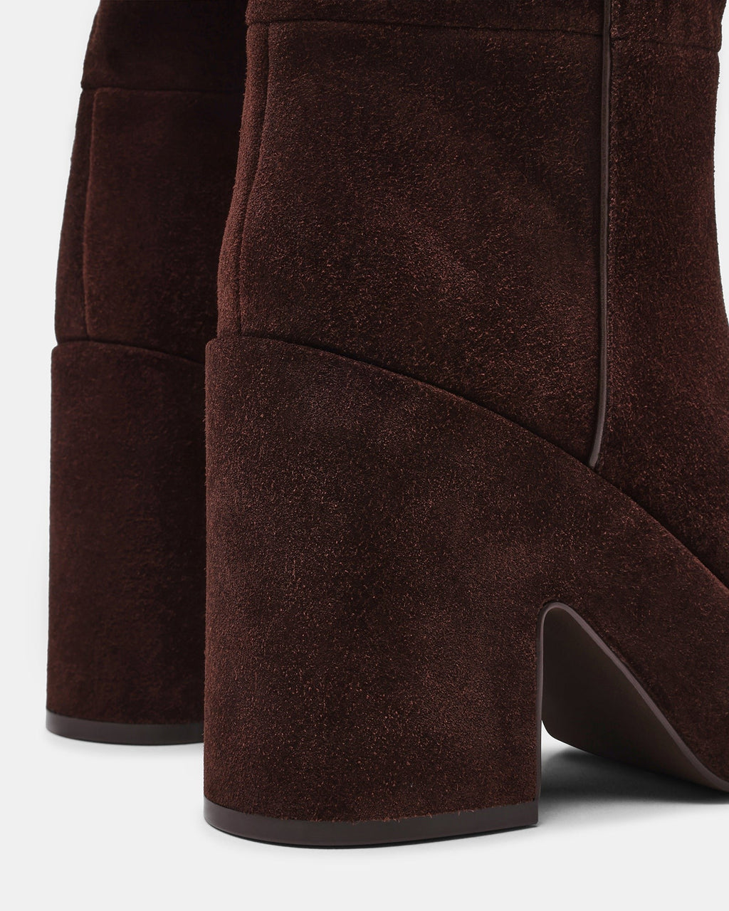 TITAN BROWN SUEDE
