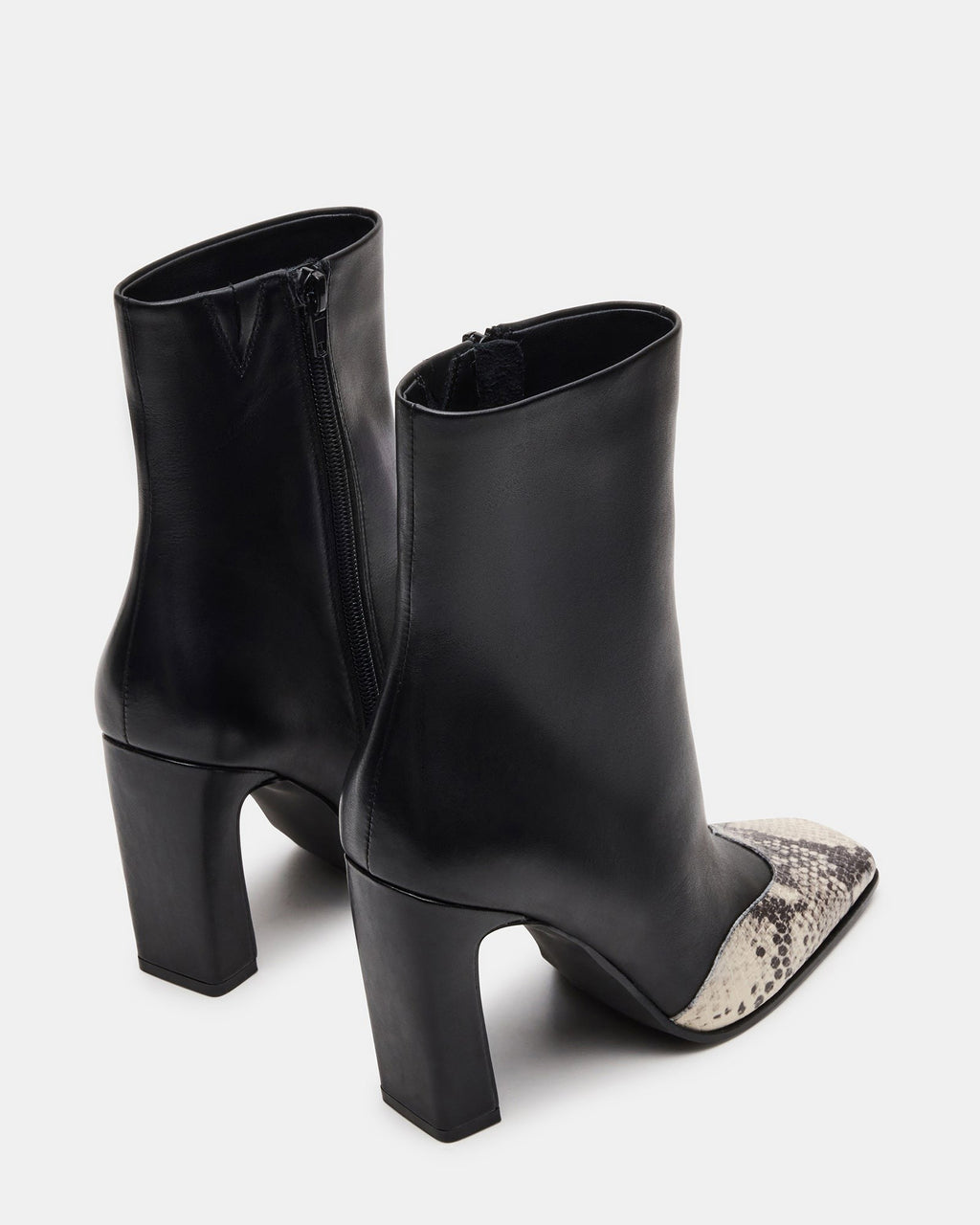 LYLE BLACK LEATHER WITH SNAKE